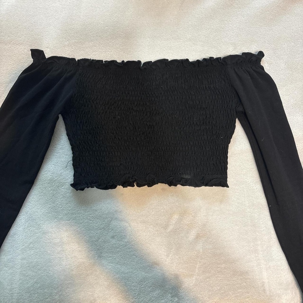 Adika black off shoulder going out top